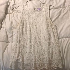 white lace tank top